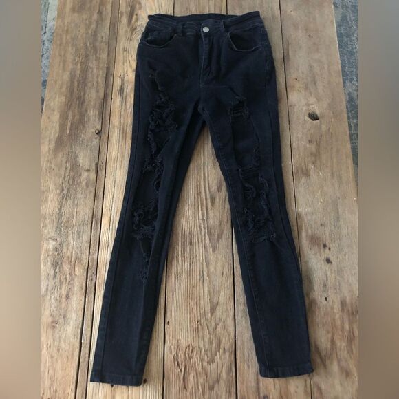 Shein black distressed skinny jeans size small  fits like a 4 - Picture 1 of 4